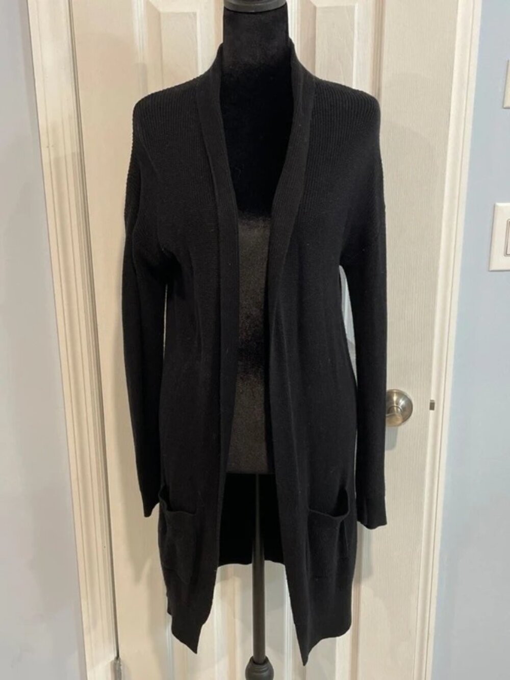 BP. Women’s Black Open Front Long Cardigan XXS